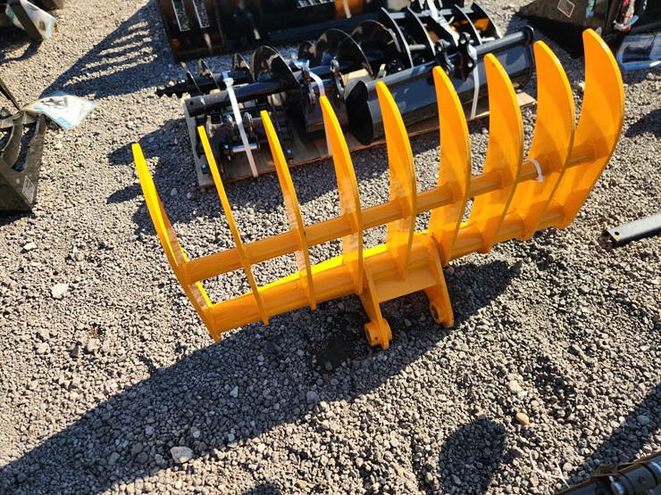 caterpillar-305-image-4