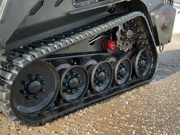 #1050-•-2024-lynx-lx-1200-mini-skid-steer-loader-image-9