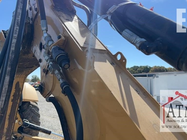 caterpillar-420f2-it-image-32