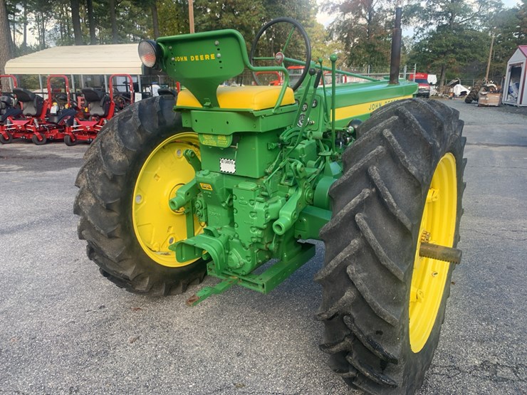 john-deere-520-image-6