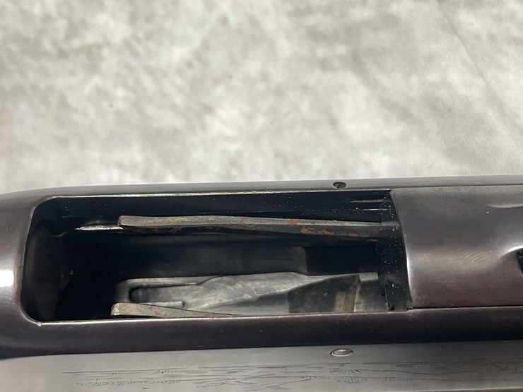 #7038-•-ithaca-model-37,-12-ga.-pump-action-shotgun,-sn:-26995,-(neenah,-wi)-image-32