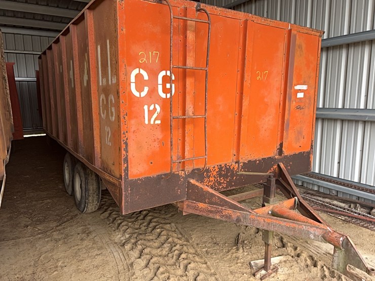 peanut-trailer,-tandem-axle-image-3