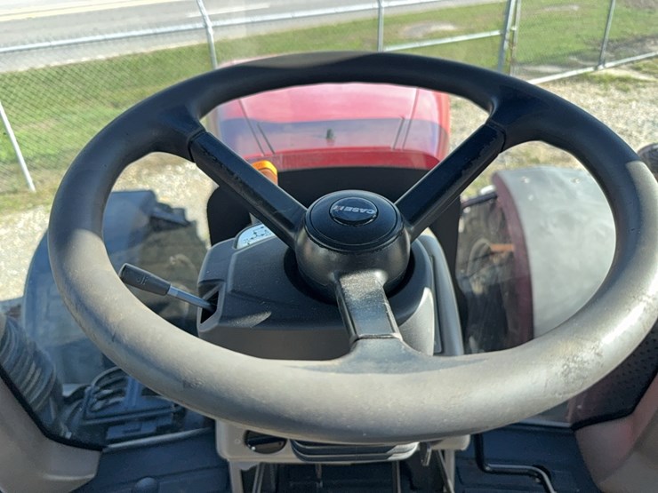 2017-case-ih-magnum-250-image-90