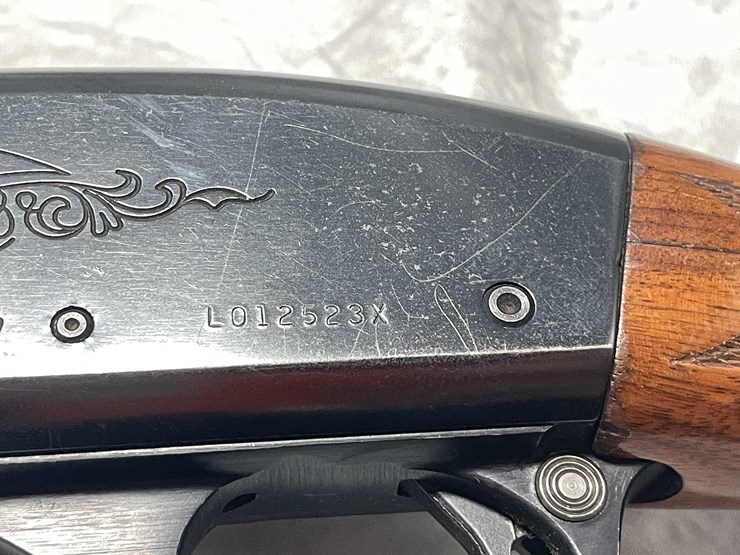 #7037-•-remington-model-1100,-20-ga.-semi-auto-shotgun,-sn:-l012523x,-(neenah,-wi)-image-11