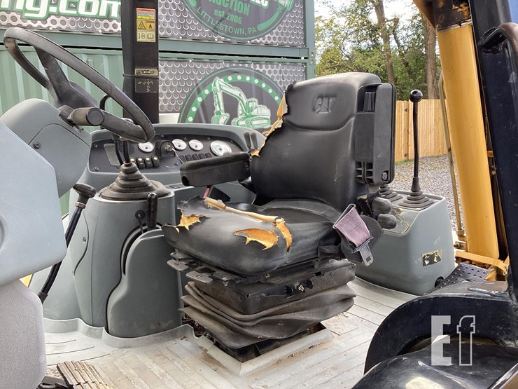 2004-caterpillar-416d-image-12