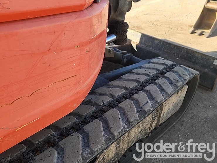 2017-kubota-kx033-4-image-19