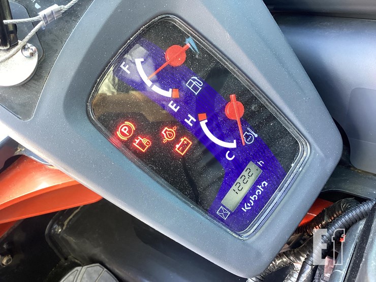 2025-kubota-ssv65-image-19