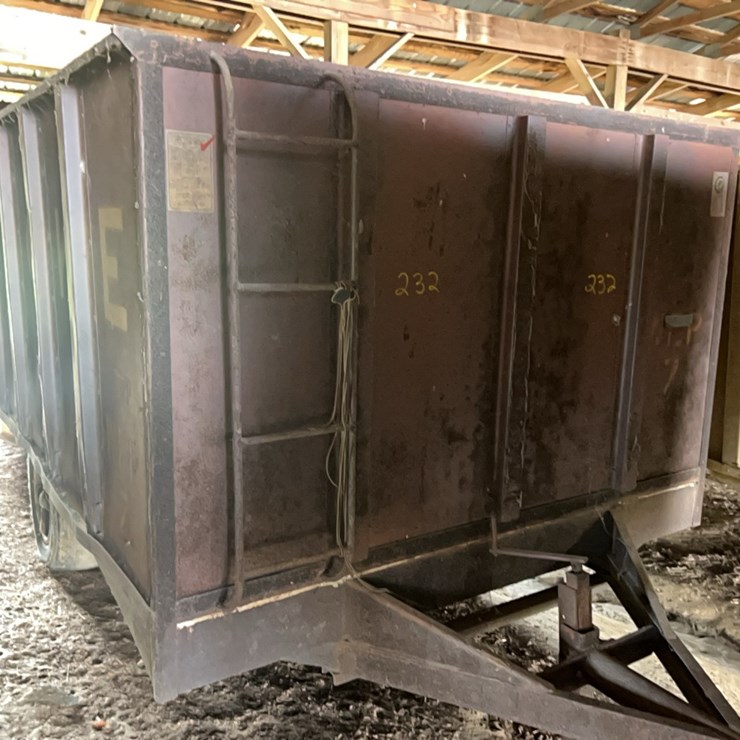 PEANUT TRAILER, SINGLE AXLE