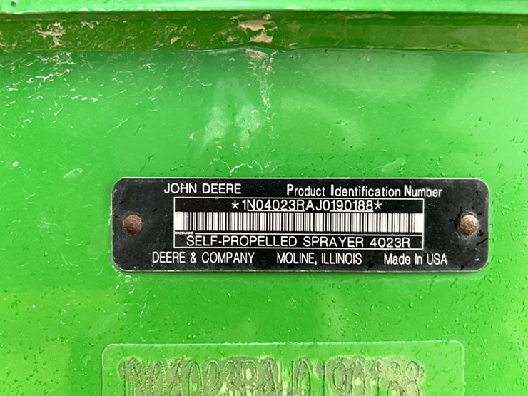 john-deere-r-image-8