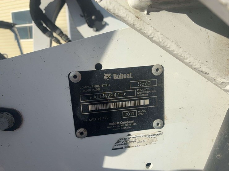 2019-bobcat-s570-image-10