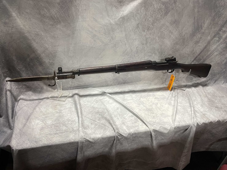#8064-•-winchester-model-1917,-bolt-action-rifle,-sn:-109556,-(neenah,-wi)-image-9