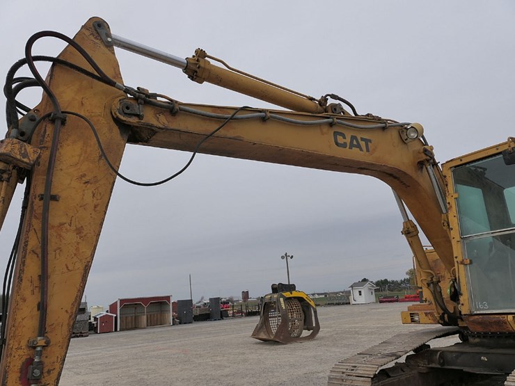 caterpillar-215c-image-11