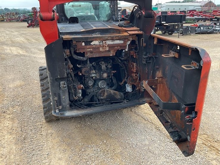 2024-kubota-svl75-3-image-11