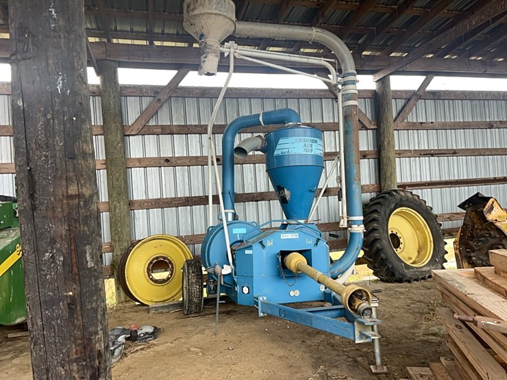 cushion-air-700-grain-van-image-1