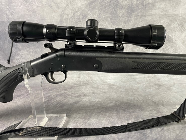 #2214-•-harrington-&-richardson-handi-rifle-.35-single-shot-rifle,-sn:-cba-398782,-(downing,-wi)-image-4