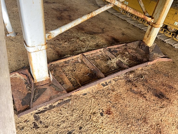 hays-4-bin-fertilizer-hopper-image-14