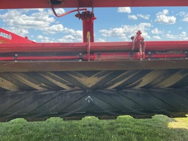 2023-case-ih-dc103-image-10