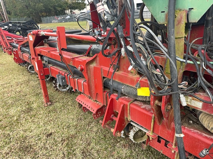 case-ih-1230-image-76