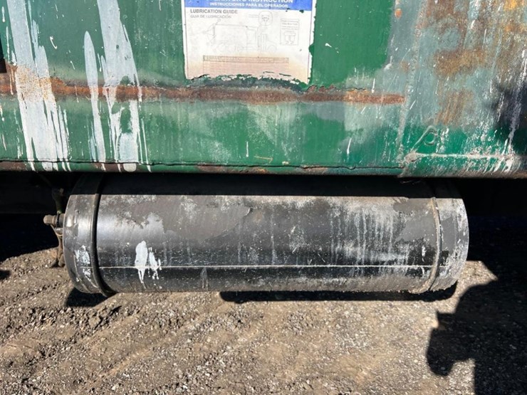 2014-mack-leu613-image-12