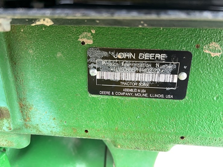 john-deere-5.5-image-12