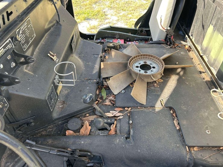 1989-am-general-m998-image-13