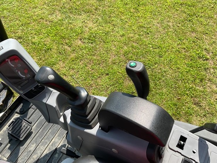 2022-kubota-kx018-4-image-19