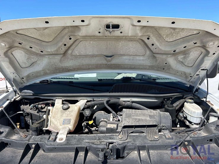 2012-gmc-3500-image-7