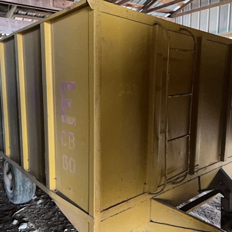 PEANUT TRAILER, SINGLE AXLE