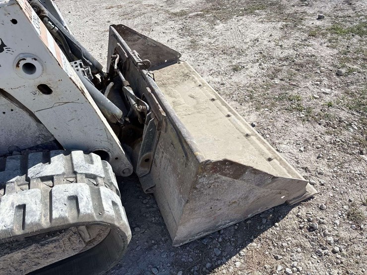 2018-bobcat-t750-image-7