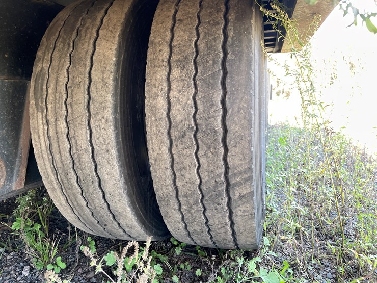 #3815-•-2021-kalyn-siebert-40t-semi-trailer-(has-mn-title-in-delay,-may-take-6-8-weeks)-image-2