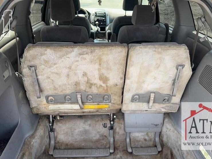 2006-toyota-sienna-image-12