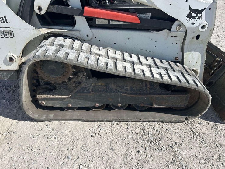 2017-bobcat-t650-image-17