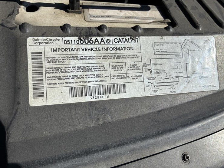 2002-dodge-grand-caravan-image-8