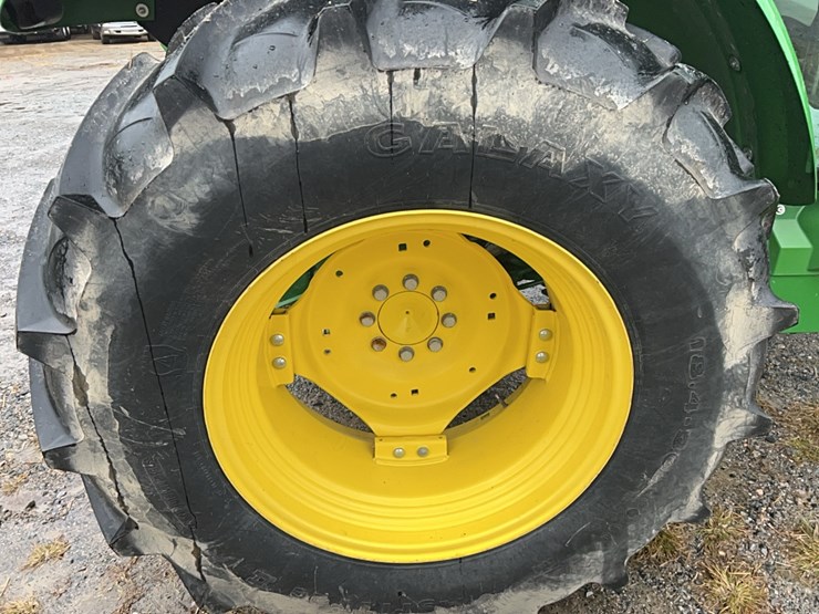 john-deere-5.5-image-9