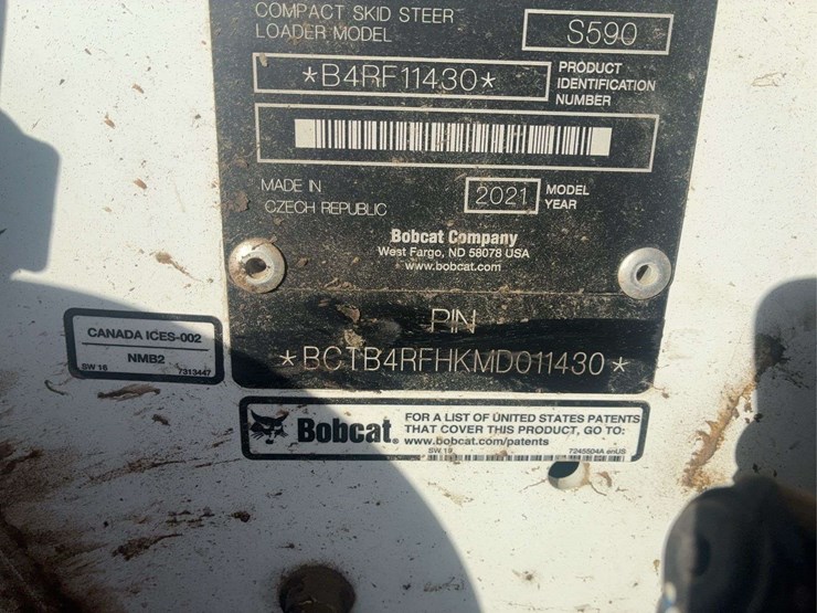 2021-bobcat-s590-image-9