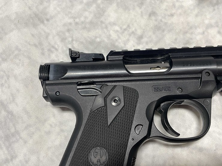 #5187-•-ruger-mark-4-22/45,-22-lr-semi-auto-pistol,-sn:-500228805,-(neenah,-wi)-image-6