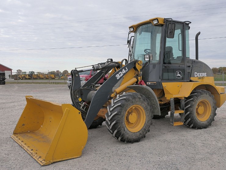2012-deere-324j-image-1