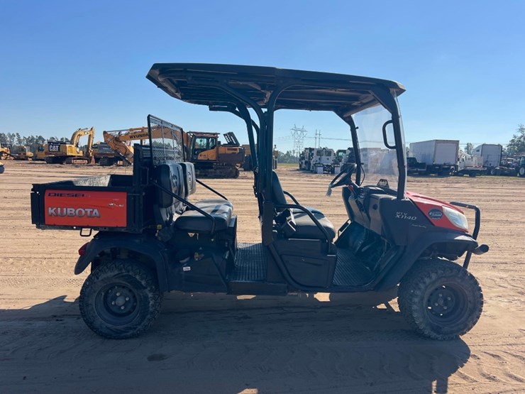 2019-kubota-rtvx1140-image-4