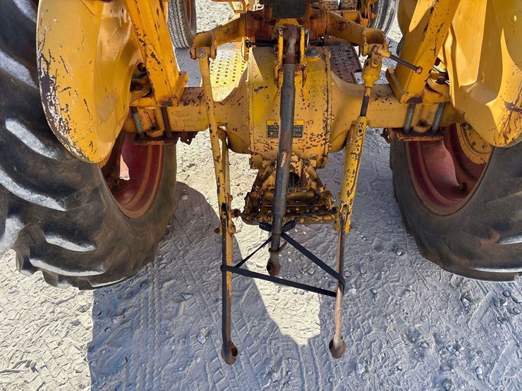 ford-tractor-image-7