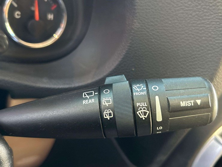 2013-jeep-wrangler-image-14