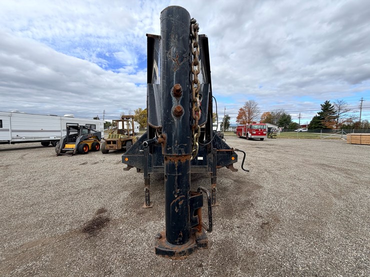 #2152-•-iron-bull-gooseneck-flatbed-trailer-image-5