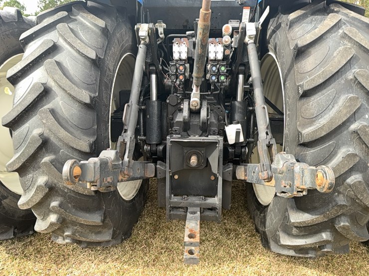 new-holland-t7.260-image-36