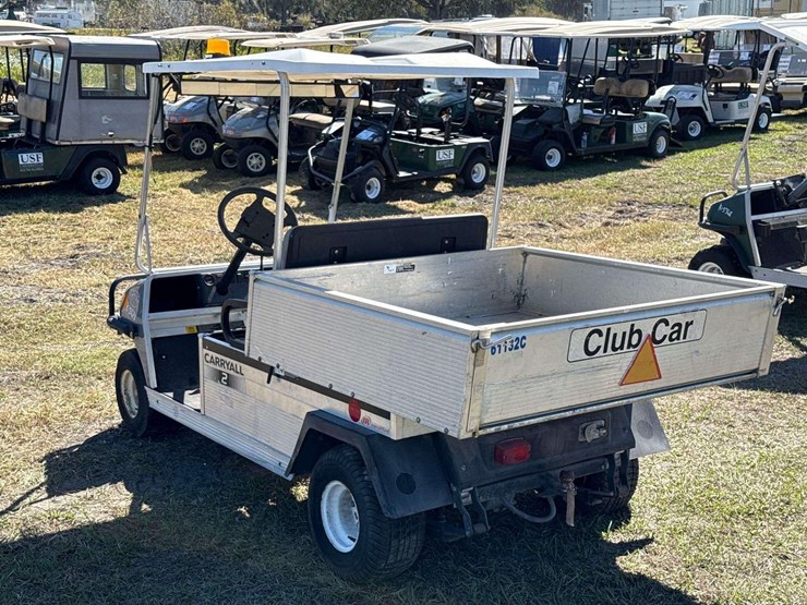 2008-club-car-carryall-2-gas-utility-cart-image-4