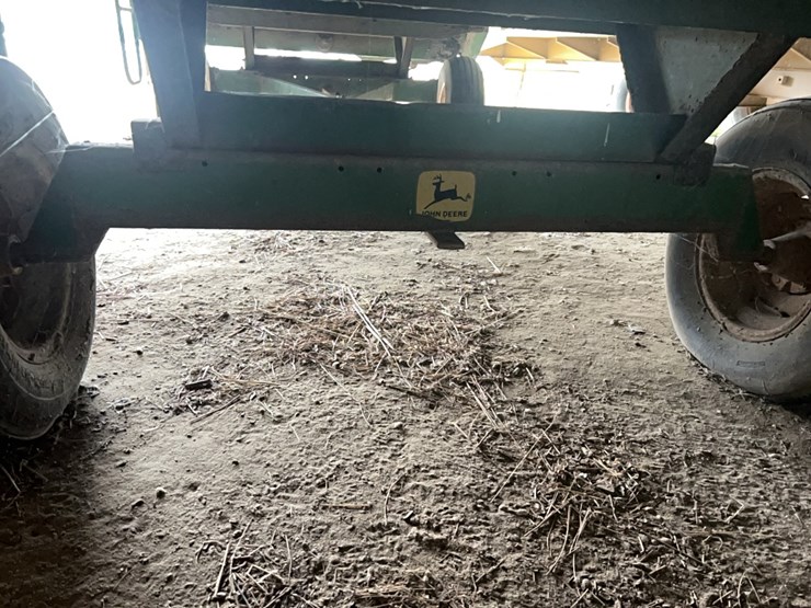 john-deere-125-image-7