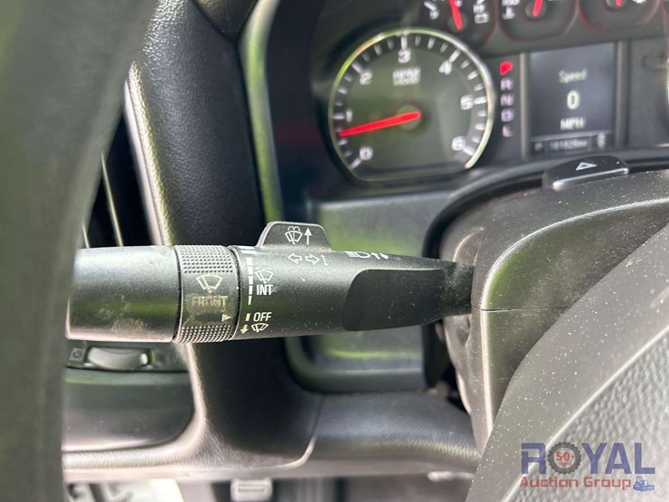 2017-chevrolet-silverado-1500-image-16