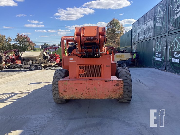 2006-lull-1044c-54-image-3