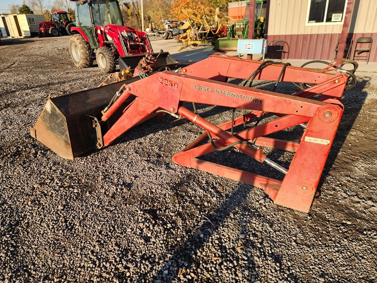 international-2250-image-7