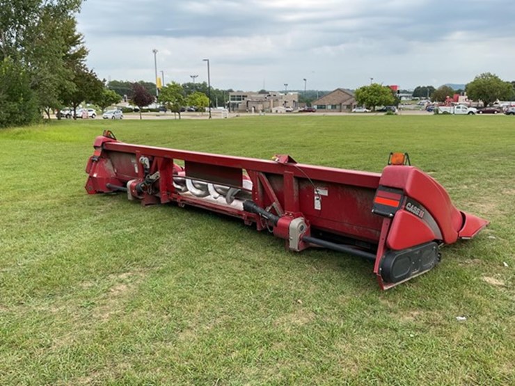 2009-case-ih-3208-image-5