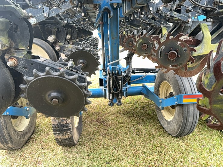 kinze-3660-image-81