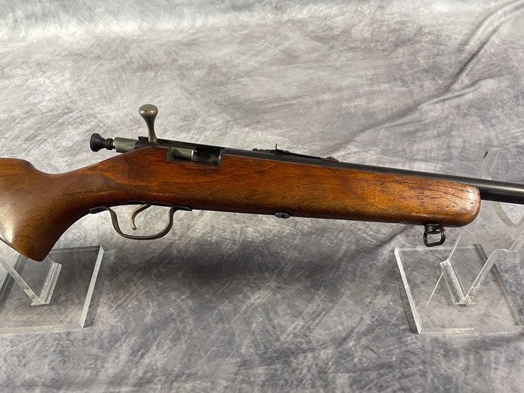 #8076-•-pioneer-model-25,-22-cal-bolt-action-rifle,-sn:-nsn,-(neenah,-wi)-image-4